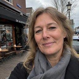 Julie S.